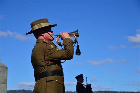 dawn service start time